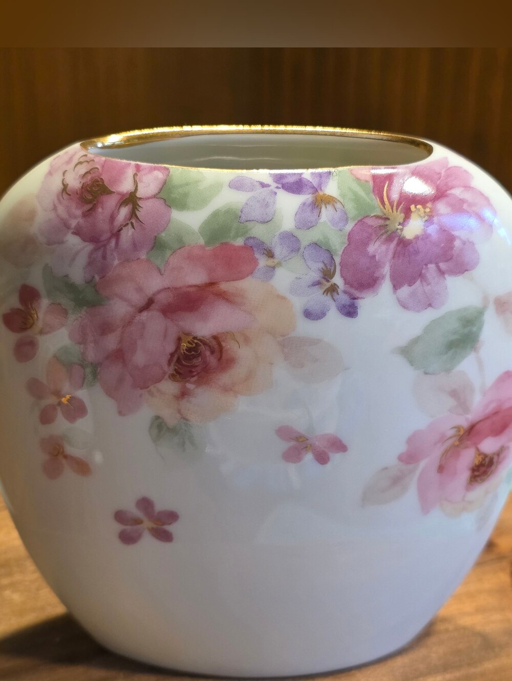 VTG OTAGIRI PORCELAIN PILLOW VASE 4.5"